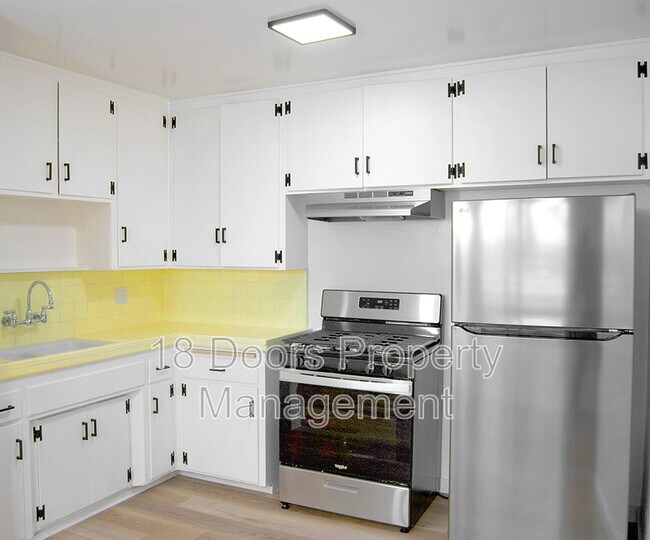 4353 1/2-4349-52 College Ave San Diego, CA 92115 photo 2
