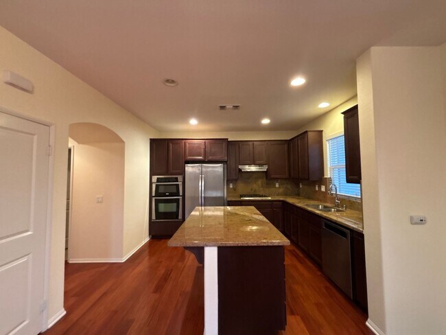 1606 Phoenix Ct Chula Vista, CA 91915 photo 3