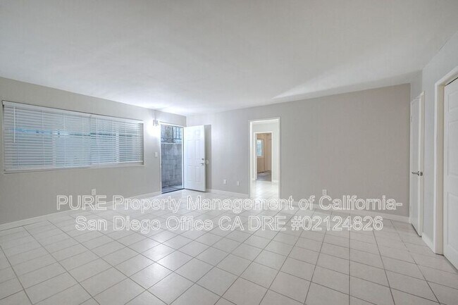 804 N Pacific St Oceanside, CA 92054 photo 2