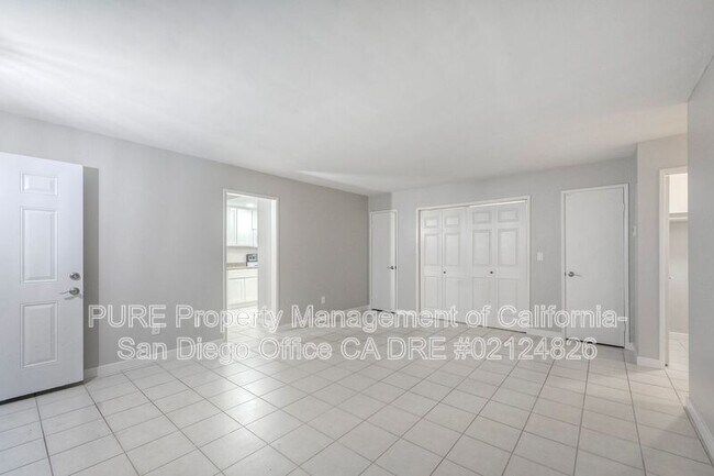 804 N Pacific St Oceanside, CA 92054 photo 3