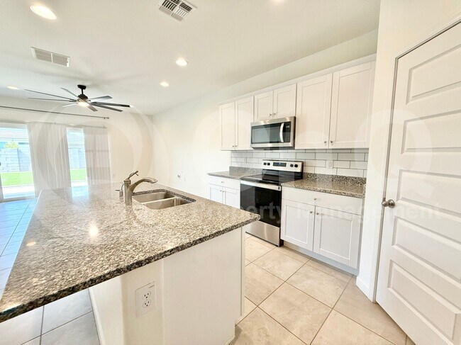3246 W Sable Ave Mesa, AZ 85212 photo 5