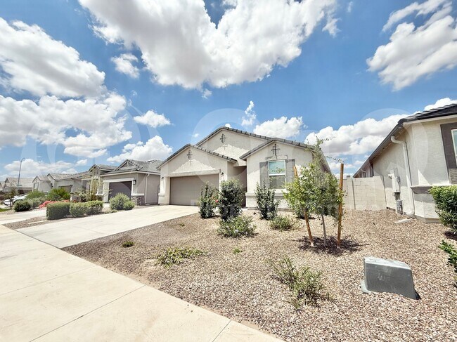 3246 W Sable Ave Mesa, AZ 85212 photo 2
