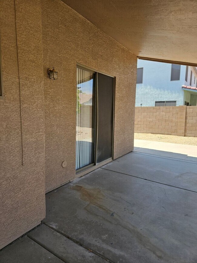 1386 E Carla Vista Dr Chandler, AZ 85225 photo 3