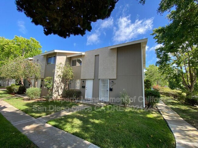 8058 Camino Huerta San Diego, CA 92122