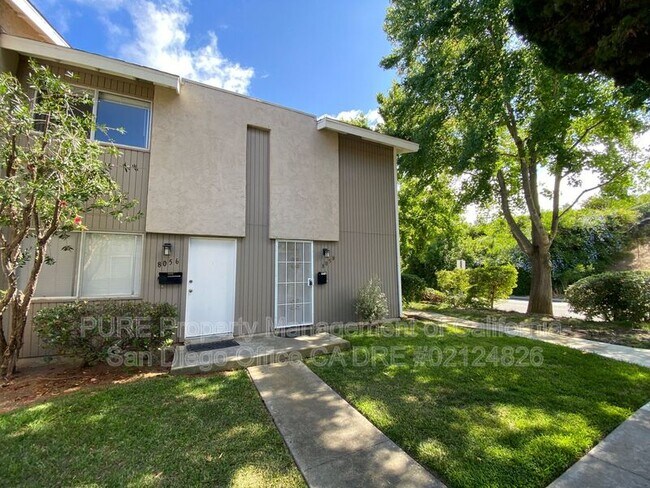8058 Camino Huerta San Diego, CA 92122 photo 2