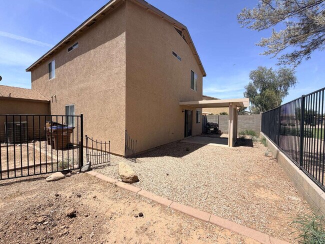 2344 E Meadow Creek Way San Tan Valley, AZ 85140 photo 2