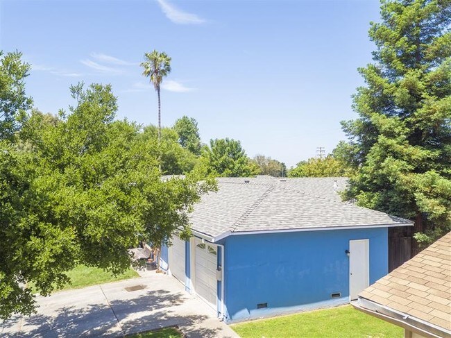 171-173 Roundtable Dr San Jose, CA 95111 photo 5