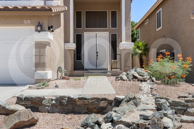 1018 E Silverwood Dr Phoenix, AZ 85048 photo 4