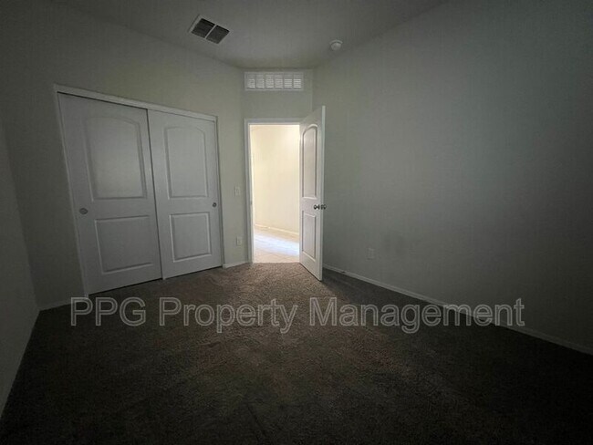 30155 W Avalon Dr Buckeye, AZ 85396 photo 5