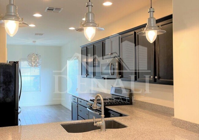 2723 E Mews Rd Gilbert, AZ 85298 photo 5