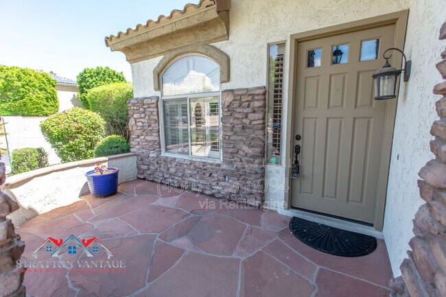 6105 W Topeka Dr Glendale, AZ 85308 photo 4