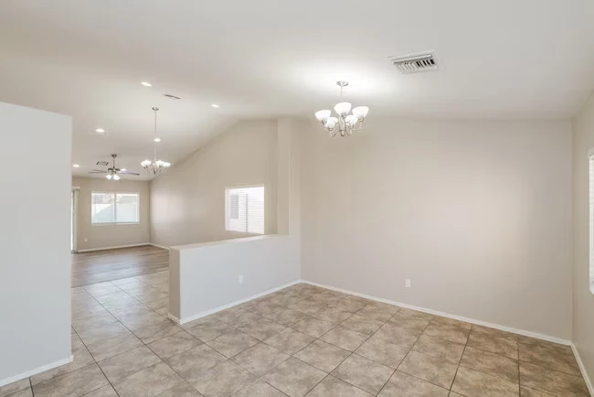 16274 W Lupine Ave Goodyear, AZ 85338 photo 4
