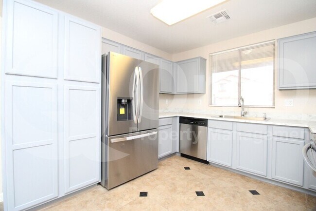 2622 S Devonna Ln Tolleson, AZ 85353 photo 5
