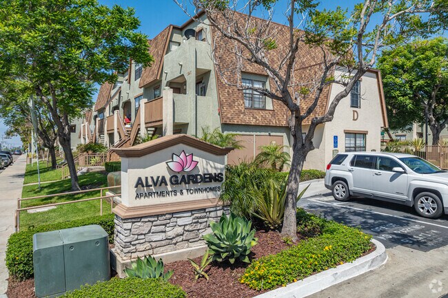 Alva Gardens photo 5
