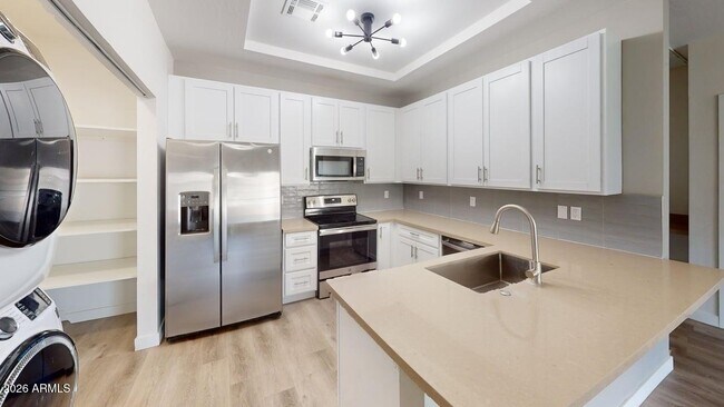 9160 N 67th Ave Glendale, AZ 85302 photo 5