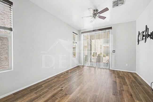 17737 W Woodrow Ln Surprise, AZ 85388 photo 4
