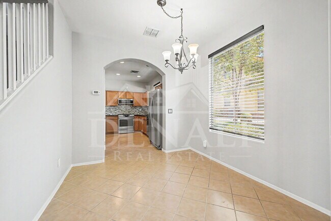 17737 W Woodrow Ln Surprise, AZ 85388 photo 5