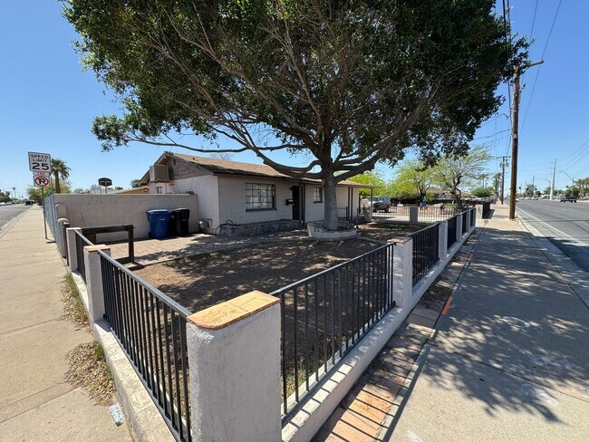 705 W University Dr Mesa, AZ 85201 photo 4