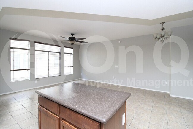 240 W Juniper Ave Gilbert, AZ 85234 photo 5