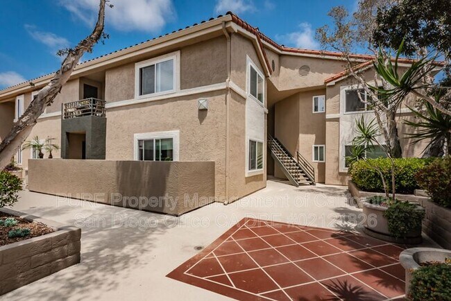 7565 Charmant Dr San Diego, CA 92122 photo 2