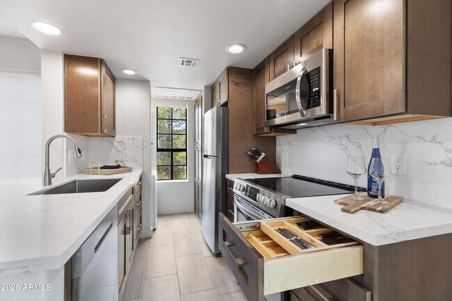 17031 E El Lago Blvd Fountain Hills, AZ 85268 photo 3