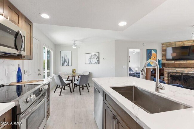 17031 E El Lago Blvd Fountain Hills, AZ 85268 photo 4