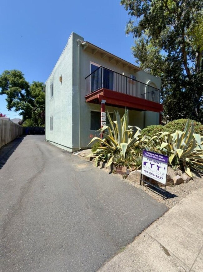 511 Riverside Dr unit RIV515 photo 2