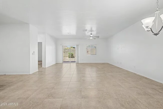 21254 W Hubbell St Buckeye, AZ 85396 photo 4