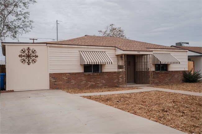 1410 W Clarendon Ave Phoenix, AZ 85013