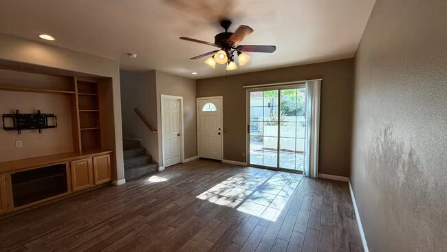 4006 Craven Rd Oceanside, CA 92057 photo 5
