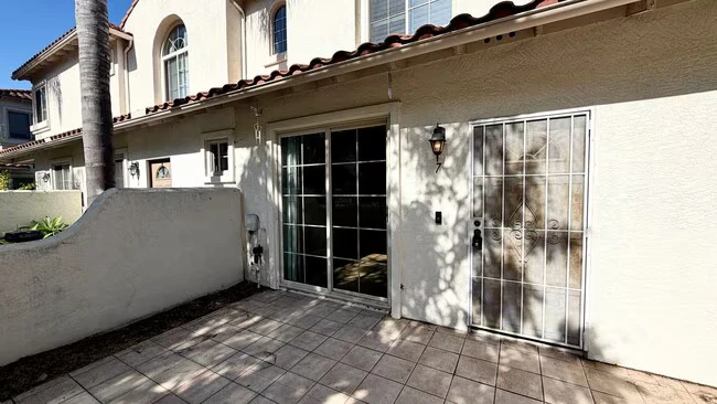 4006 Craven Rd Oceanside, CA 92057 photo 2