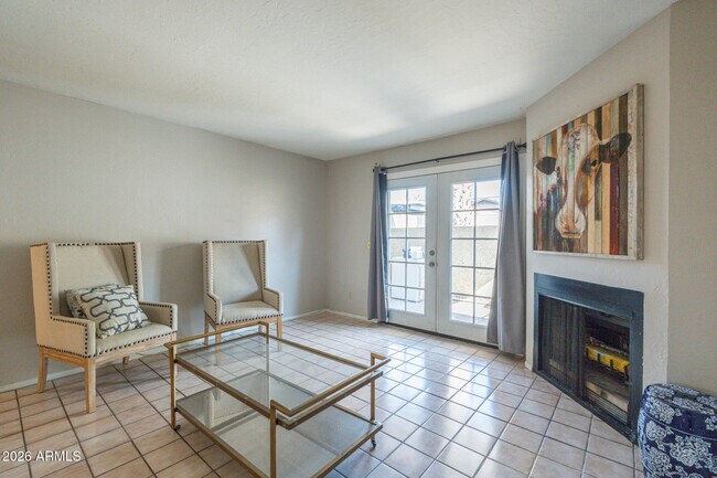 3119 N 38th St Phoenix, AZ 85018 photo 5