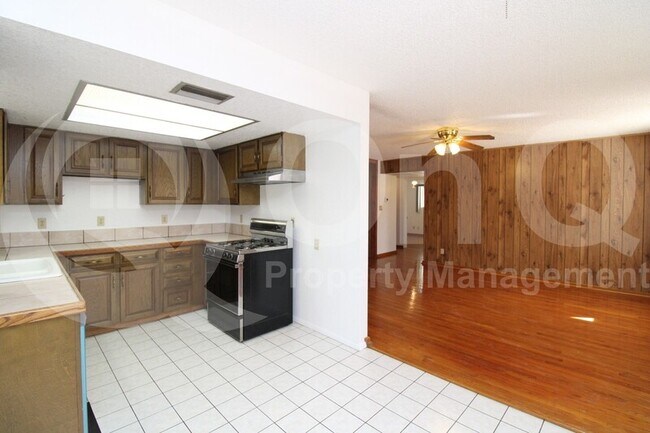 2519 E Fairfield St Mesa, AZ 85213 photo 5
