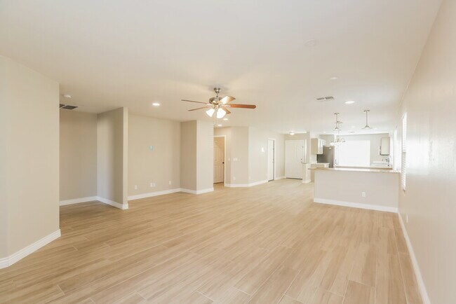 4336 W Maldonado Rd Phoenix, AZ 85339 photo 5