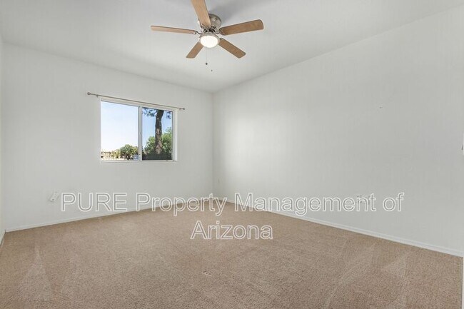 10401 N 52nd St Paradise Valley, AZ 85253 photo 5
