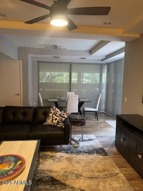 7157 E Rancho Vista Dr Scottsdale, AZ 85251 photo 4