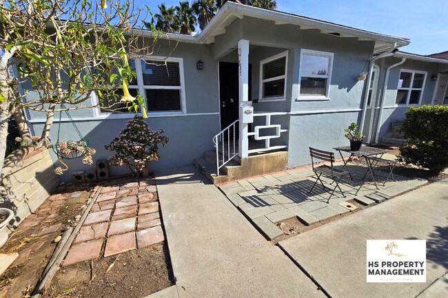 735 W Pennsylvania Ave San Diego, CA 92103 photo 2