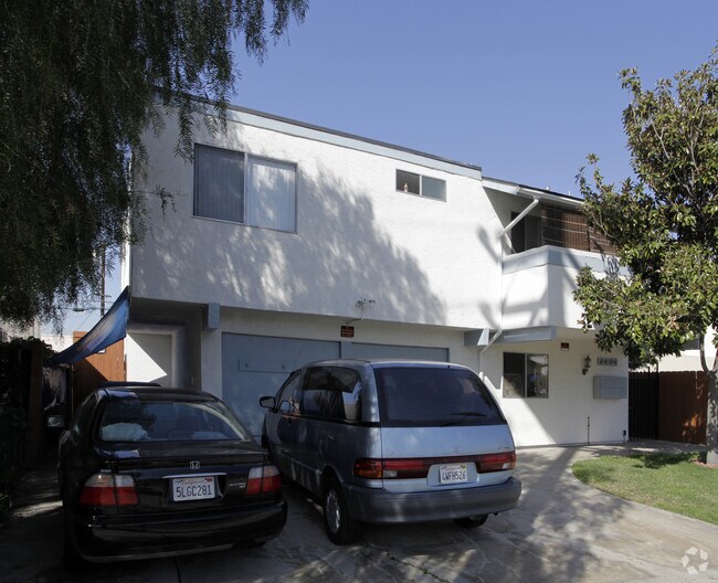 4608 33rd St San Diego, CA 92116