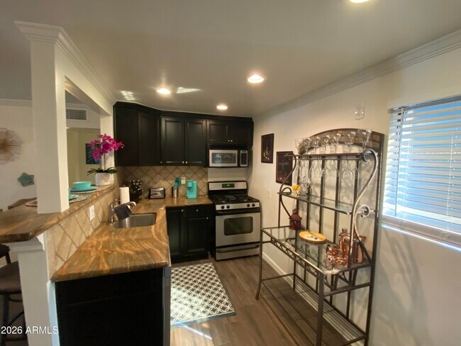 4224 N 12th St Phoenix, AZ 85014 photo 4