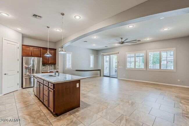 4135 E Grand Canyon Dr Chandler, AZ 85249 photo 5