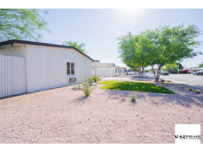 8139 E Osborn Rd Scottsdale, AZ 85251 photo 3