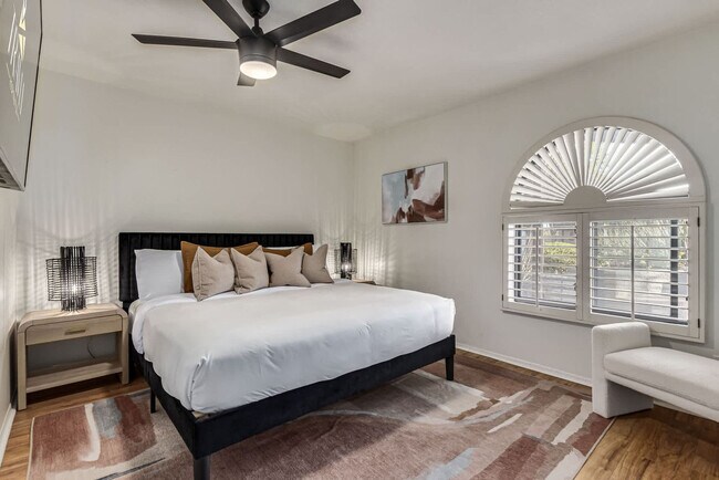 5826 E Waltann Ln Scottsdale, AZ 85254 photo 4