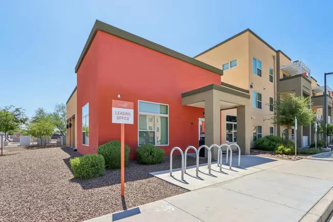 Lynne Village Apartments photo 3