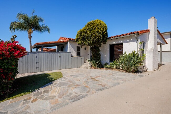 4715 Soria Dr San Diego, CA 92115 photo 3