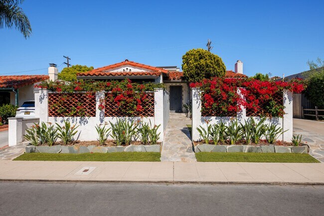 4715 Soria Dr San Diego, CA 92115