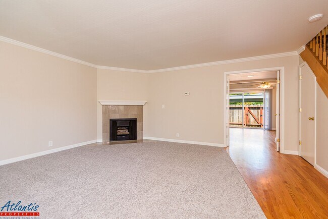 457 Oak Ave Redwood City, CA 94061 photo 3