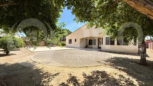 2008 W Maya Way Phoenix, AZ 85085 photo 3