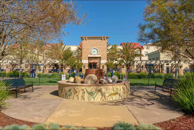 6673 Tralee Village Dr Dublin, CA 94568 photo 2