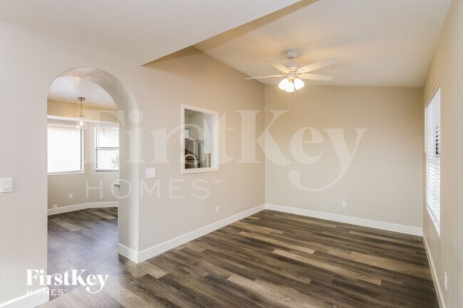 121 W Gary Way Gilbert, AZ 85233 photo 5