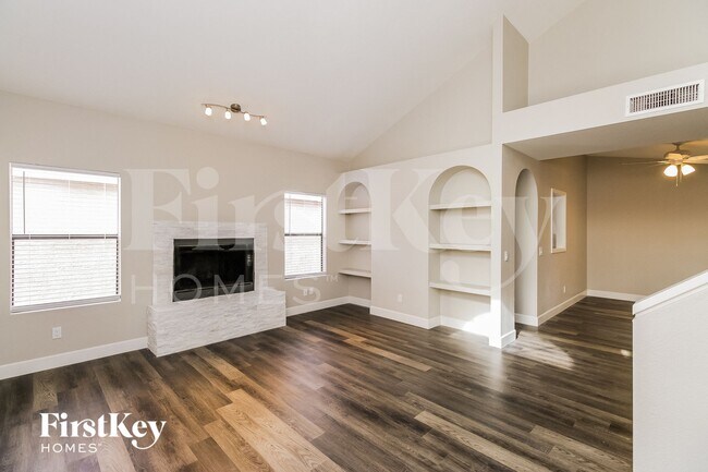 121 W Gary Way Gilbert, AZ 85233 photo 4